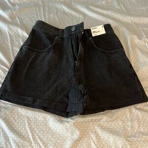 Express Shorts